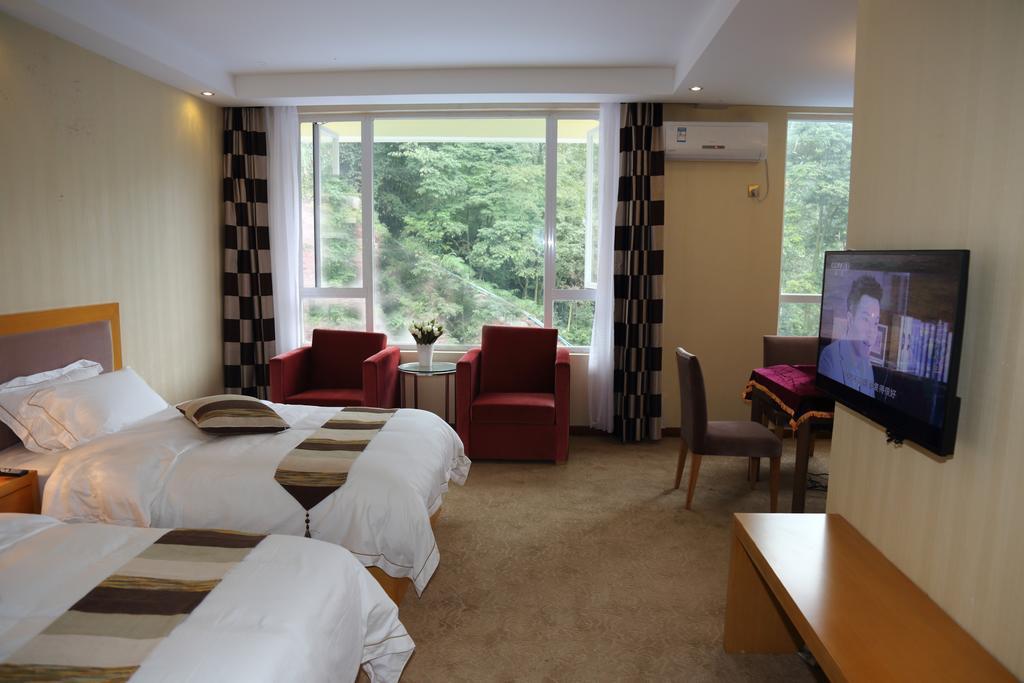 Panshan Tingquan Tuwo Holiday Resort Le-šan Pokoj fotografie