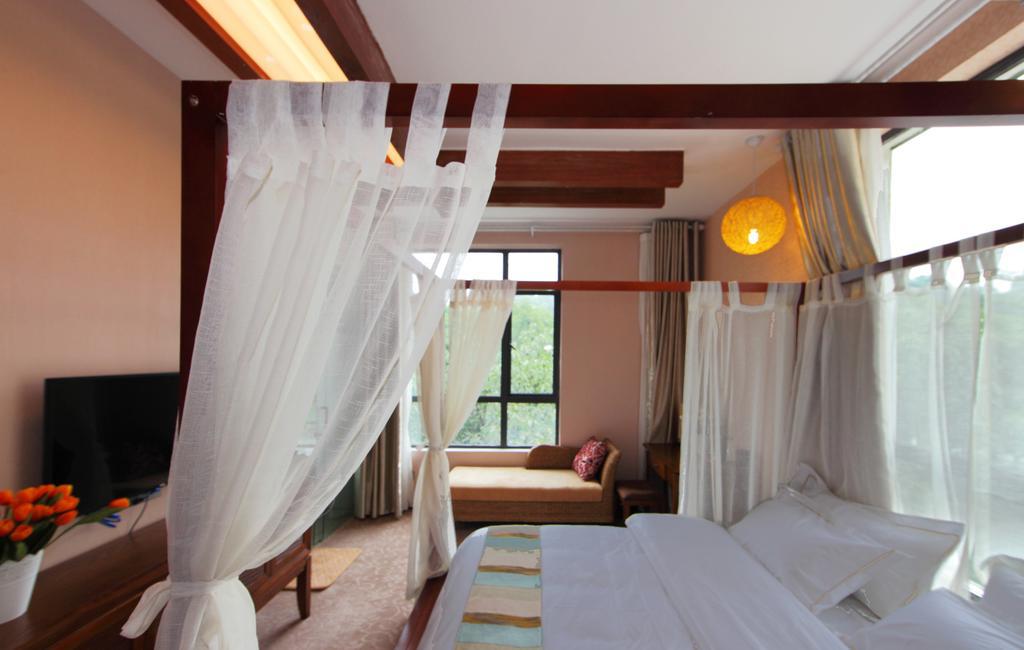 Panshan Tingquan Tuwo Holiday Resort Le-šan Pokoj fotografie